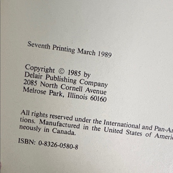 Red Cookbook - Picture 2 of 2